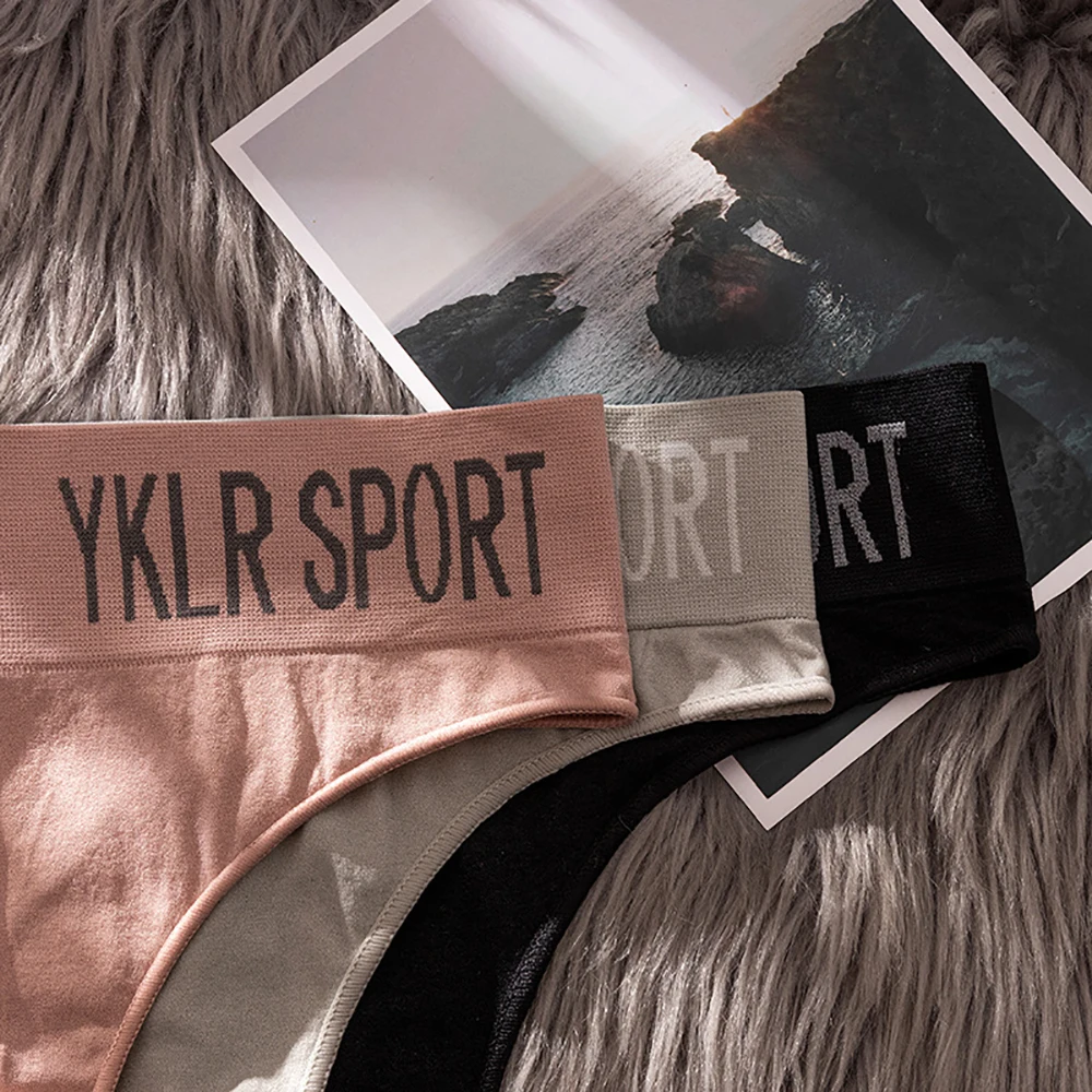 Soft Seamless Underwear T-back Cotton Crotch Underpants Women Thong G-String Sexy Briefs Letter Panties
