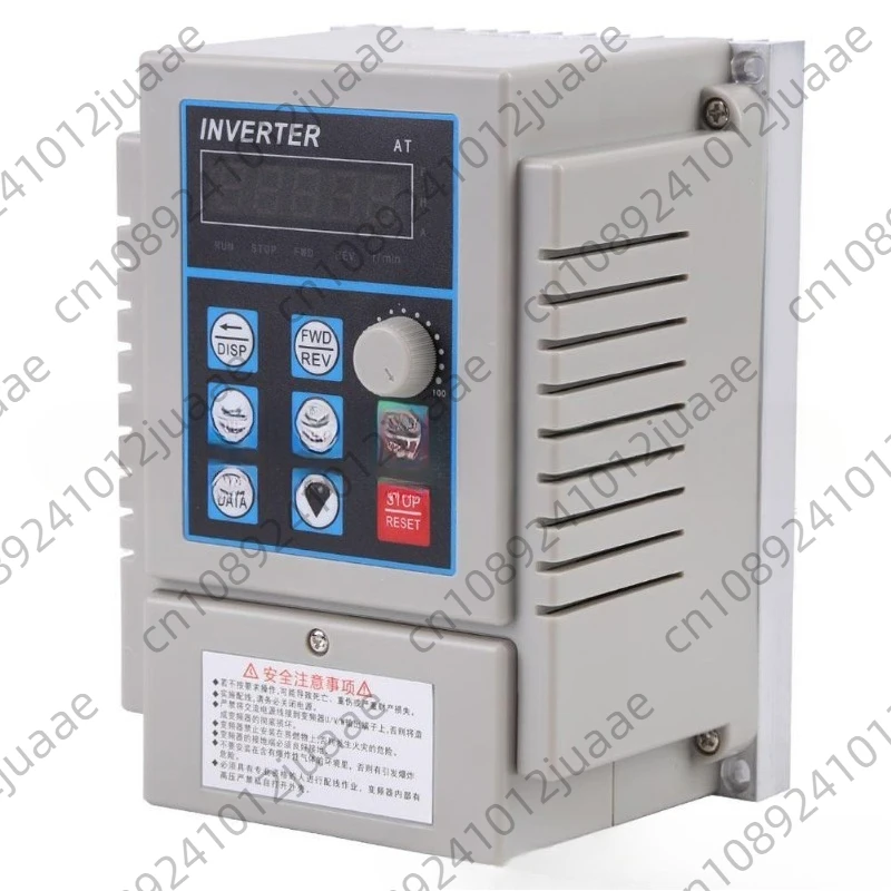 White inverter 0.45/0.75/1 5/2.2/4KW 220V single input and three output motor speed regulation