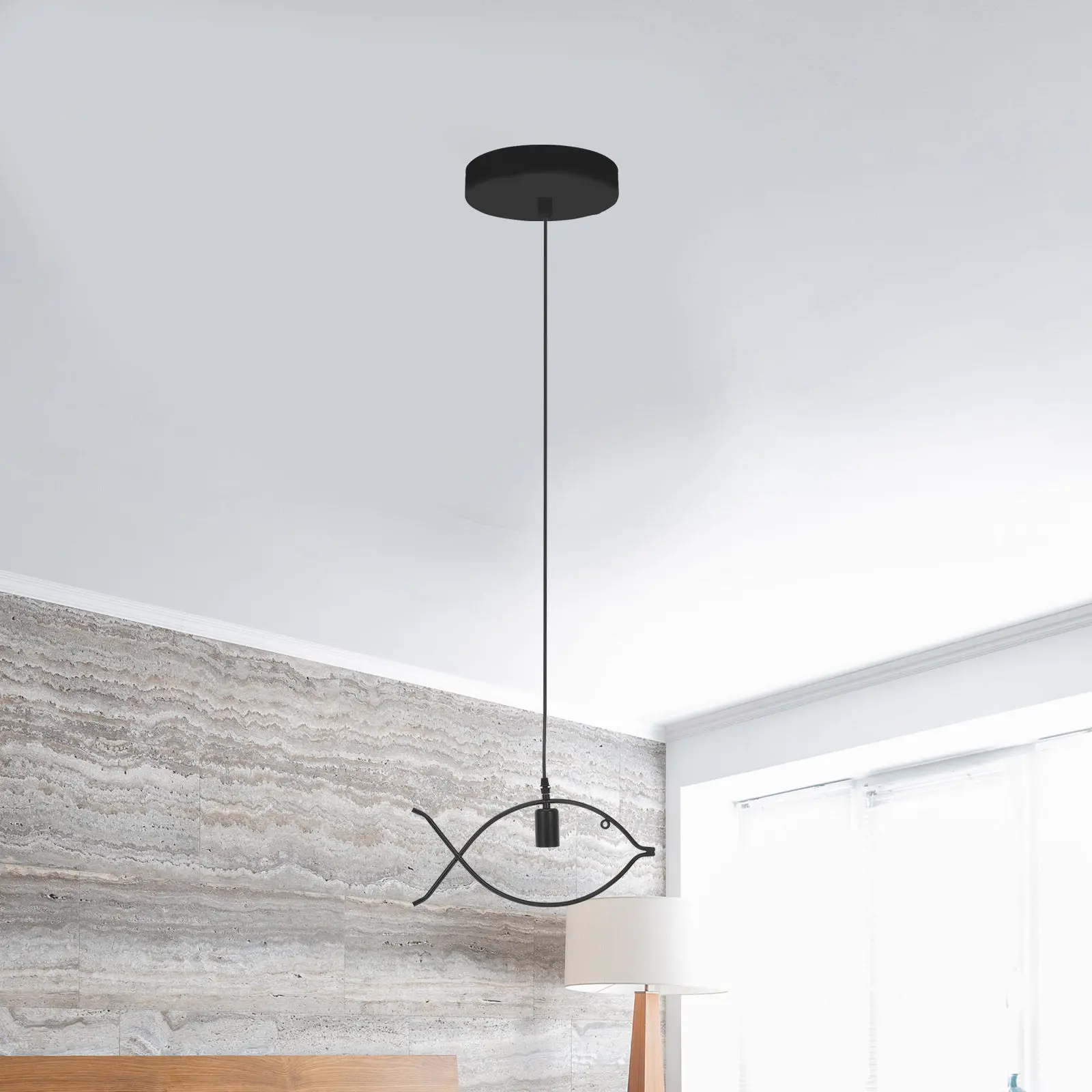 小さな調節可能な魚の形をした錬鉄製シャンデリア、モダンな天井照明、リビングルームや寝室用の装飾的な吊り下げ照明