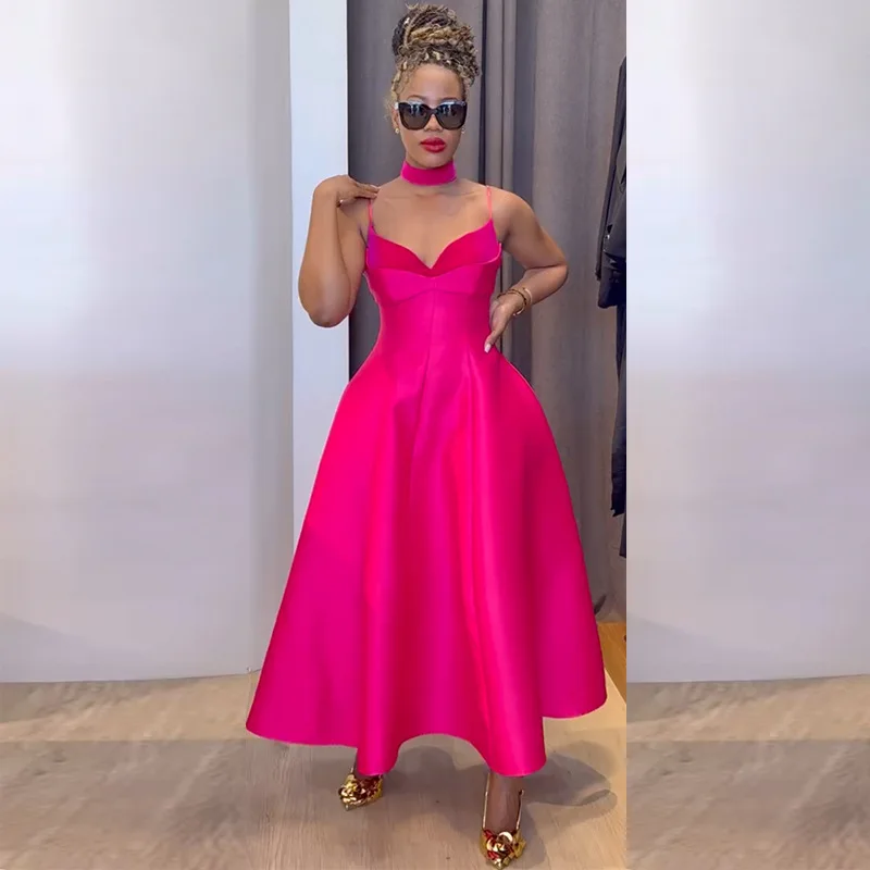 ชุดเดรสแคมิสผู้หญิงแขนกุดสายรัดคอวีเอวสูงแลดูผอมชุดเดรสทรงเอสีทึบสลิมฟิตแม็กซี่ชุดยาว