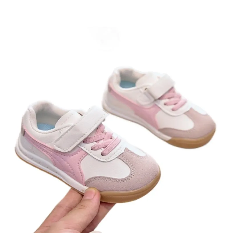 Boys' Soft Soled Fashionable Sports Shoes 2026 Autumn New Item Girls' Lightweight Anti Slip Casual Board Shoes Forrest Gump Shoe