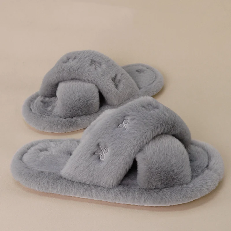 

Fluffy Fur Cross Strap Indoor Slippers Women 2025 Winter Comfort Thick Bottom Non Slip Furry Slippers Warm Plush Woman's Slides