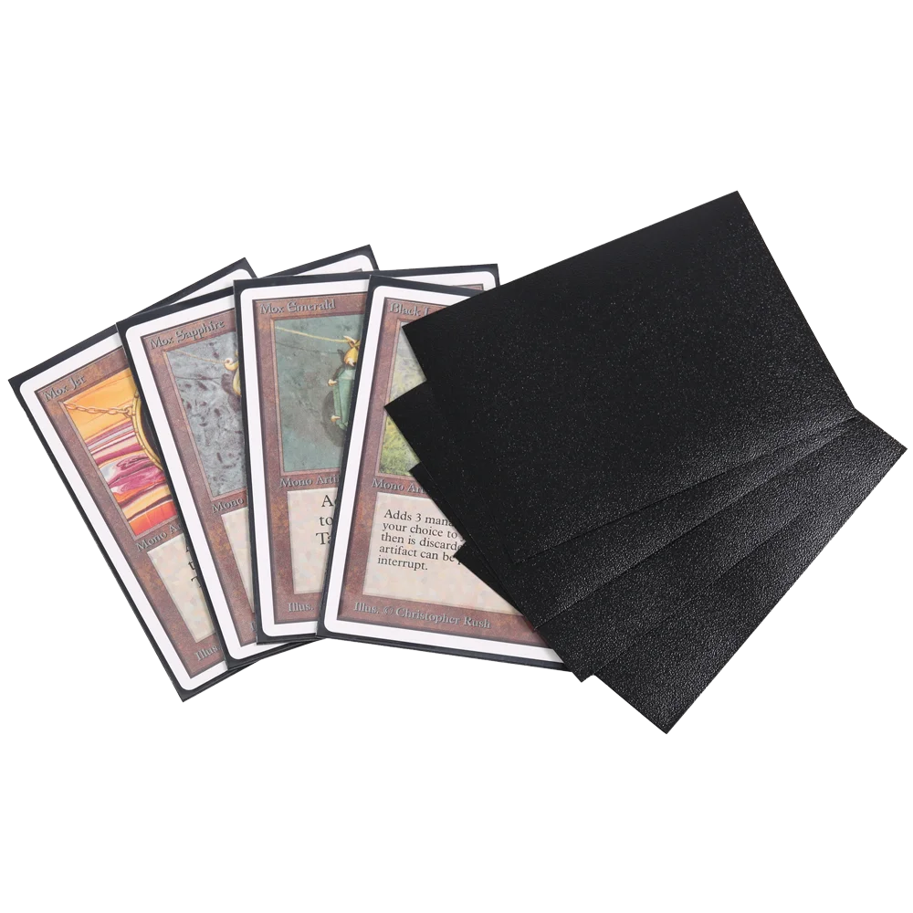 Fundas protectoras de tarjetas comerciales TCG, cubierta mágica para juegos de mesa, color mate, tamaño estándar, 66x91mm, 50 unidades