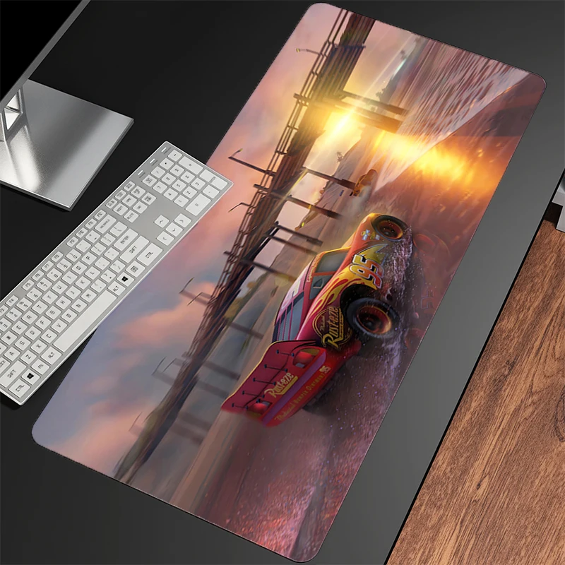 Alfombrilla de ratón Disneys Cars antideslizante eSports Anime Gamer Tablet Varmilo teclado alfombrilla Kawaii portátil accesorios para juegos alfombrilla de ratón