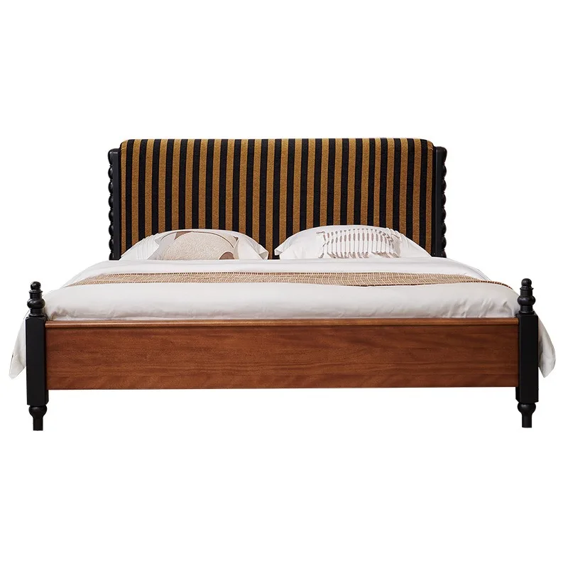 

French antique solid wood double bed American retro 1.8 meters bed bedroom furniture smoked simple master bed