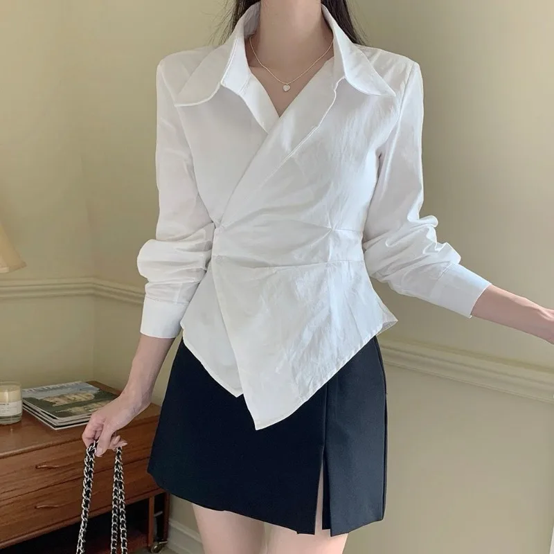 

New Long-sleeved Fashionable Design Irregular Waist-hugging and Slimming Versatile Spring Striped Top Shirt