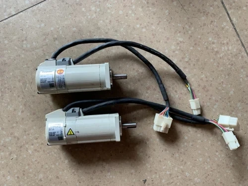 MSMZ012B1E  servo motor   ,   In good working condition, free shipping  a