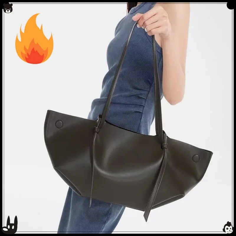 Niche bag irregular bag butterfly bag wing bag trendy new model