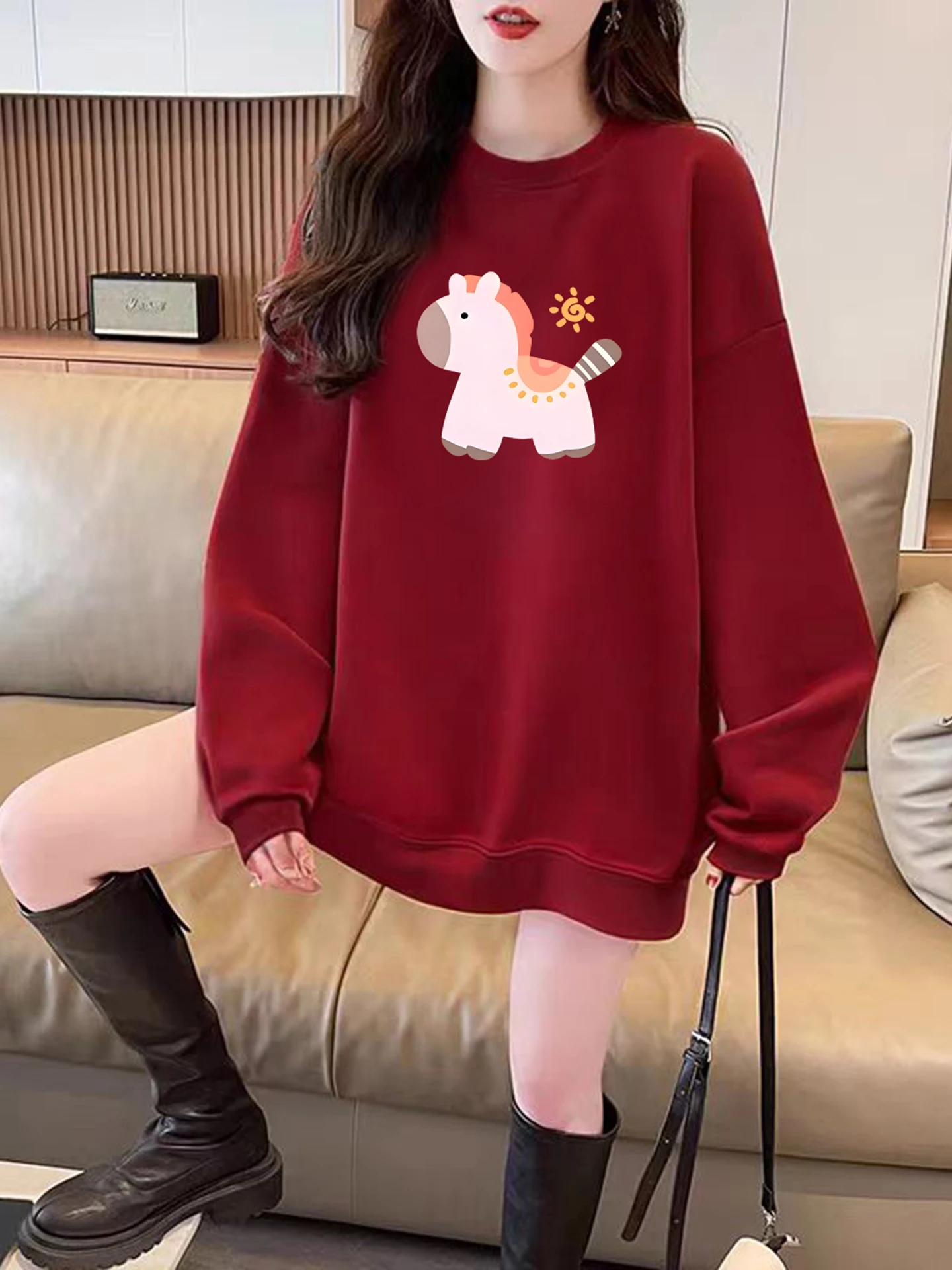 

Красный свитшот цвета винного красного вина с флисовой подкладкой, свободный, утепленный, женский, осенне-зимний, модный, повседневный, с круглым вырезом, с длинными рукавами