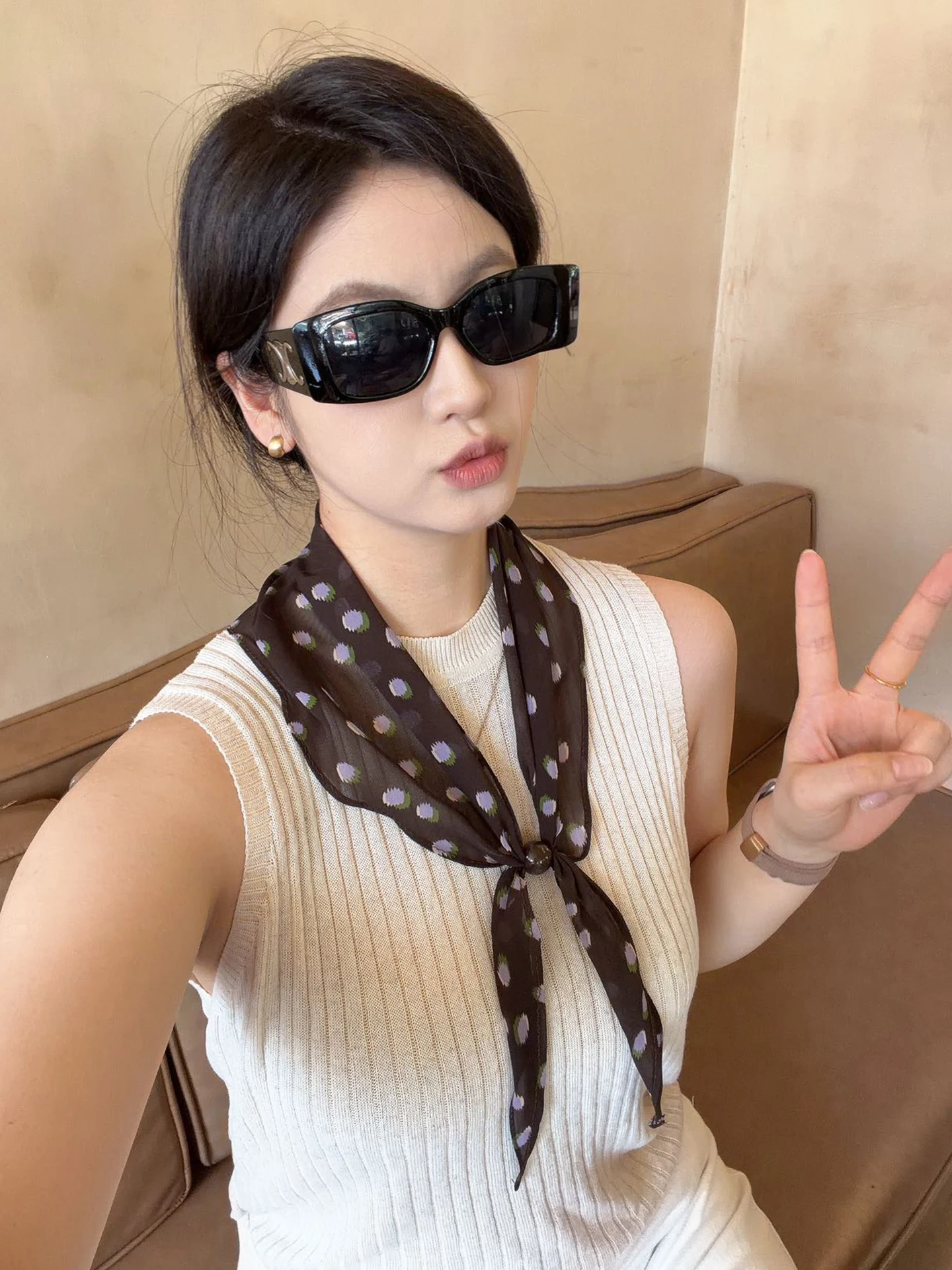 2026 New Retro Print Silk Scarf Women's Luxury Fashion Necktie Versatile Hairband Decoration Triangular Shape Multifunctional