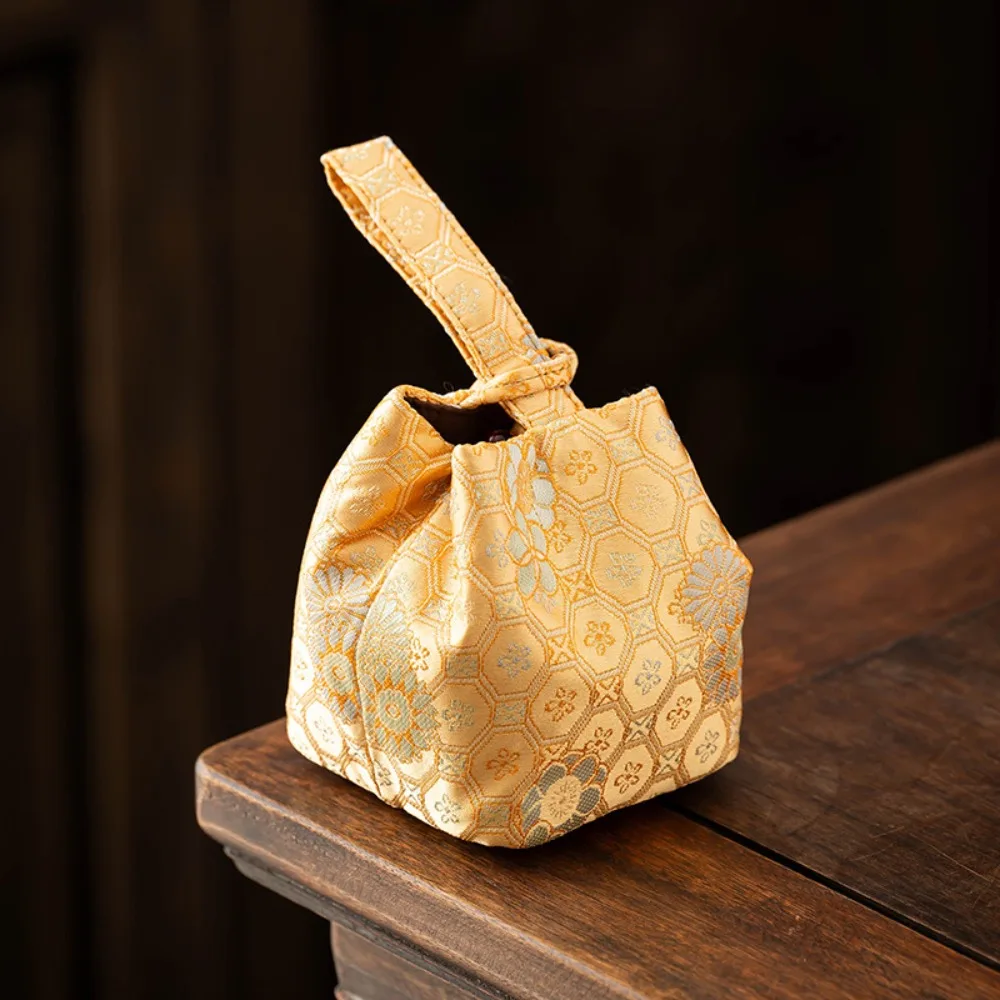 

Тканевый чехол для чашки в китайском стиле на шнурке с принтом, устойчивая к разрыву сумка для хранения чайной посуды, портативная многофункциональная сумка для мелких предметов