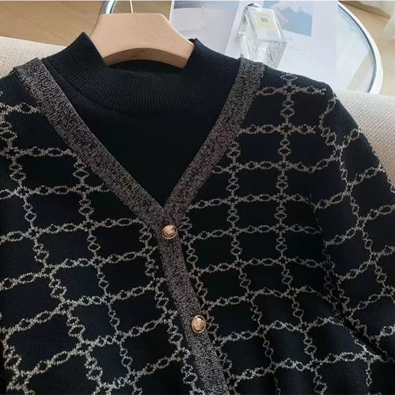 2025 New Fashion Women's Suit Spring Autumn Knitted Sweater Suit Dress V-Neck Knitted Sweater@ Hip Skirts Two Piece Set Female