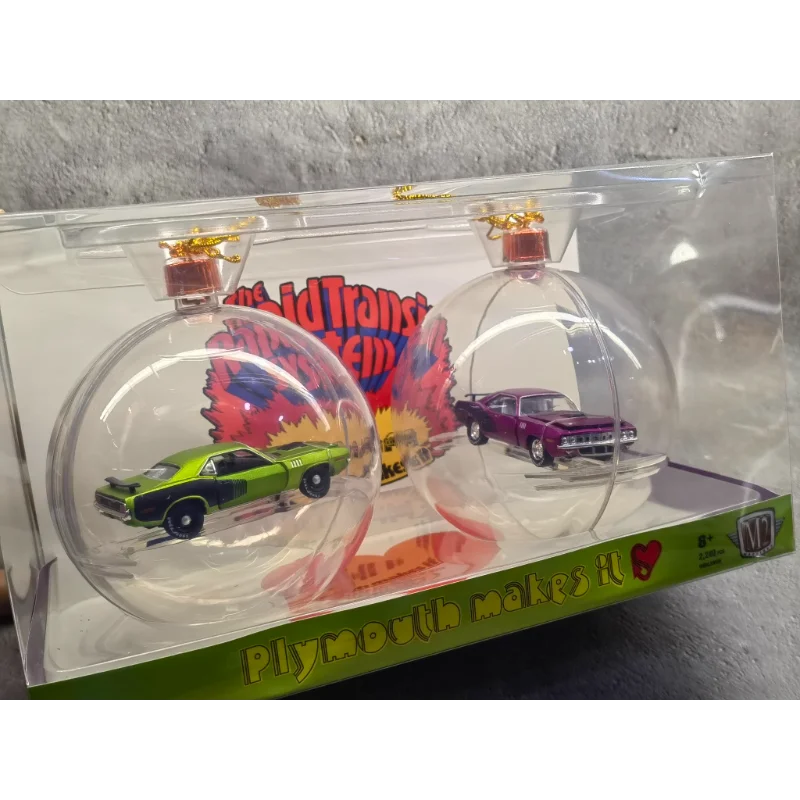 

Diecast M2 1/64 Scale New Year Christmas Ball Plymouth Makes It Limited Edition Three-door Alloy Car Collectible Toy Gift