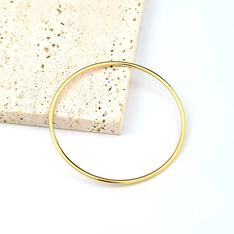 SOMMAR NEW!! Gold color Maiden charms bangle 2mm plain coil bangle Wedding Bracelet Top Quality Jewelry