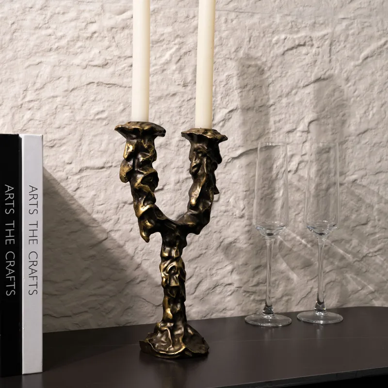 Modern Melting Art Curved Candlestick, Retro Resin Candlestick, Home Decoration, Wedding Centerpieces for Tables， Candle Holder