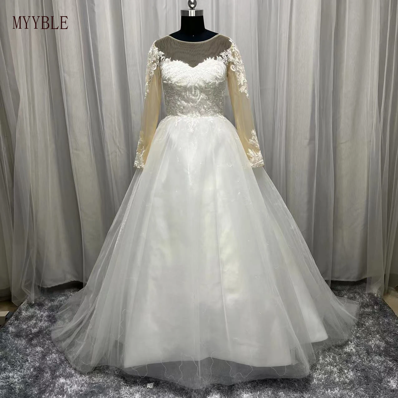 

Vintage Custom Made Wedding Dresses Plus Size Elegant Real Photo Long Sleeves Scoop A Line Tulle Bridal Wedding Gown