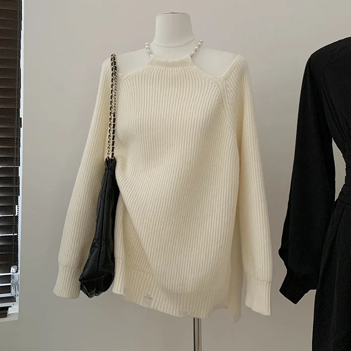 Hanging Neck Off-the-Shoulder Sweater Women 2025 New Small Fragrant Soft Waxy Tops Winter Korean Chic Temperament Long Pullovers