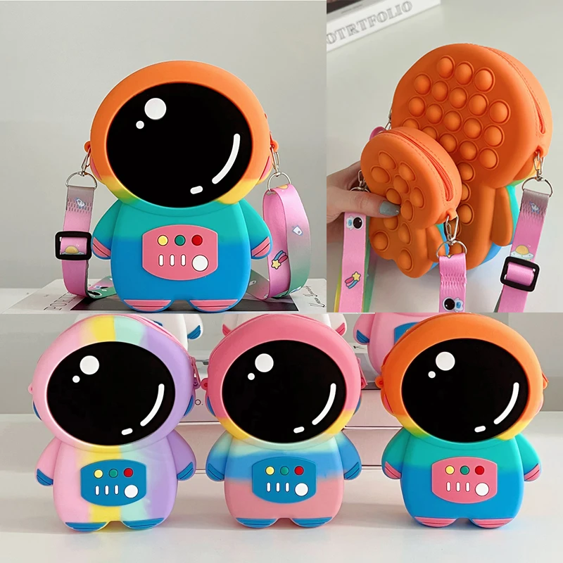 Astronaut Crossbody Bags Lovely Kawaii Bag Princess Small Storage Silicone Purse Cartoon Cosmonaut Model Toys Kids Prince Gift