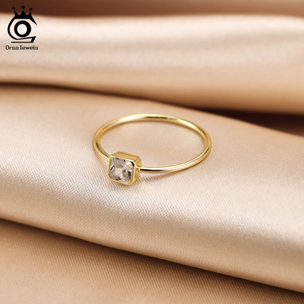 

ORSA JEWELS 925 Sterling Silver 5A Zircon Engagement Rings For Women Shiny Wedding Finger Ring Party Fashion Jewelry Gift APR36