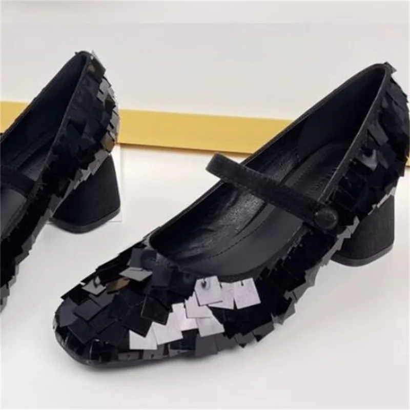 

Sequins Shoes for Women Round Toes Ladies Crystal Mary Janes Chassure Churry High Heels Belts Buckle Female Sewing Lines Zapatos