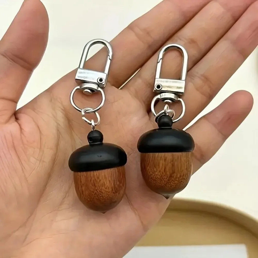 Simulation Acorn Acorn Keychain Small Item Storage Lightweight Bag Pendant O-Shaped Buckle Twist Open Metal Keychain Gift Giving