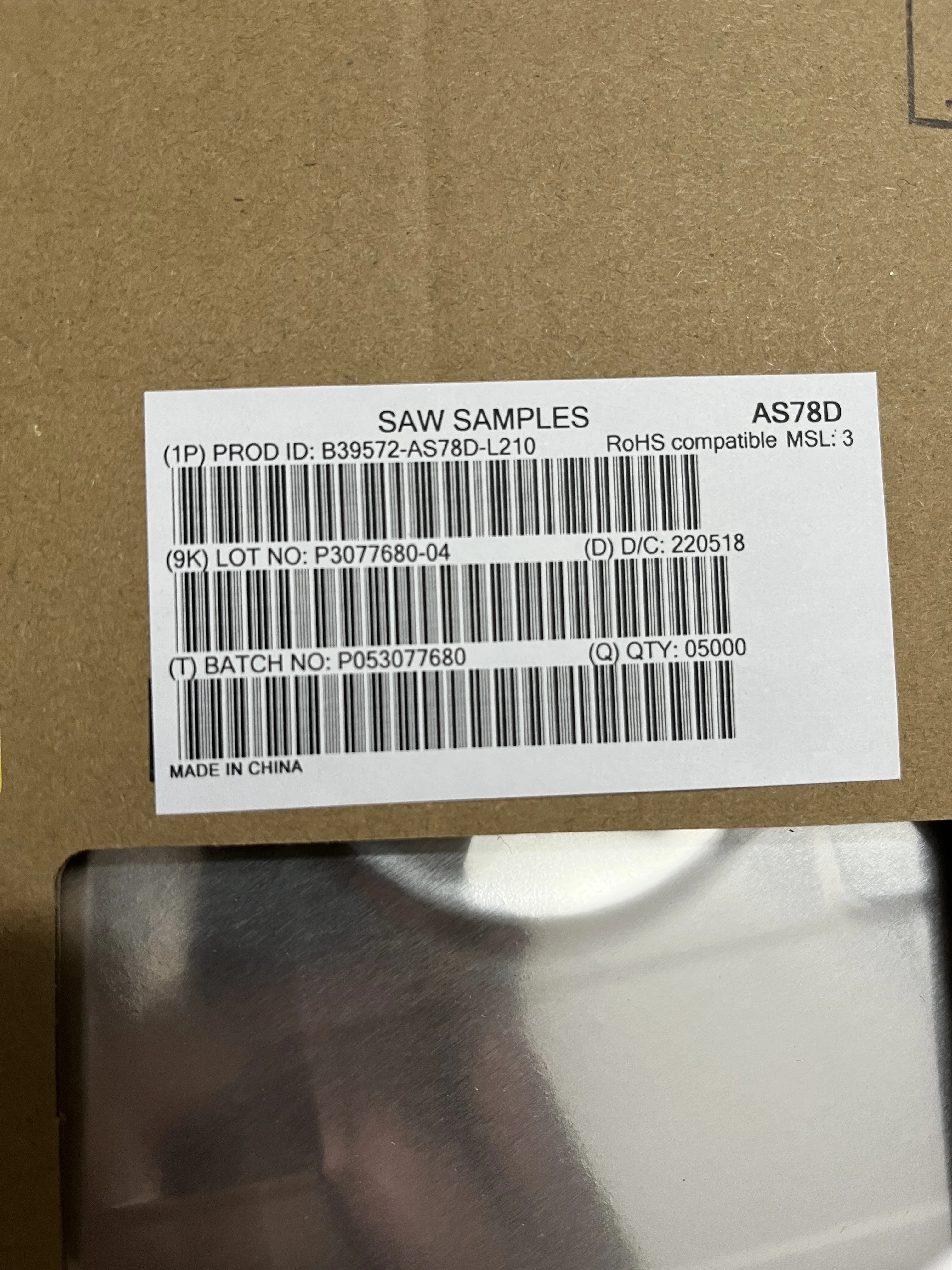 10PCS B39572-AS78D-L210