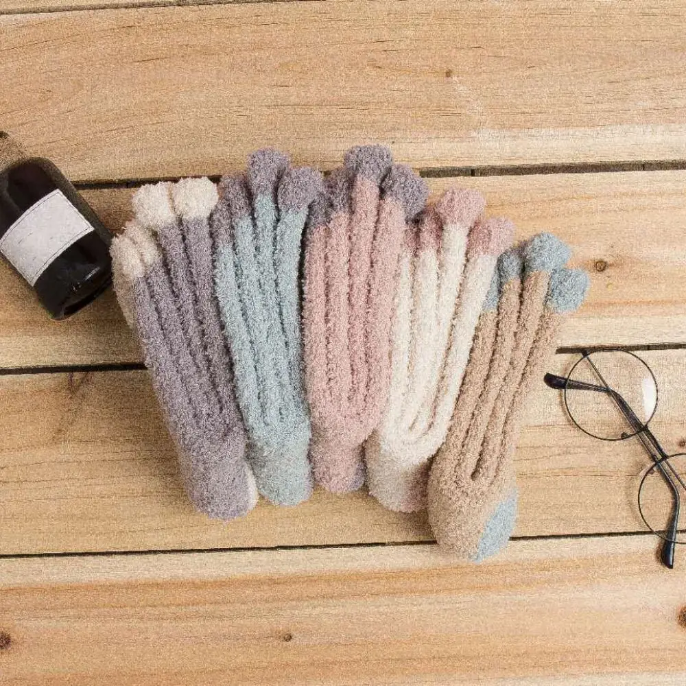 5 Par Grubych Skarpetek z Polaru Koralowego Zimowe Skarpetki Patchworkowe Pluszowe Skarpetki Podłogowe Proste Ciepłe Skarpetki typu Boat Damskie i Męskie