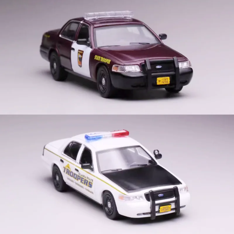 

596 масштаб 1:64 сплав Корона CV классическая модель автомобиля литой под давлением готовый продукт имитация игрушек коллекция подарок статическая модель орнамент