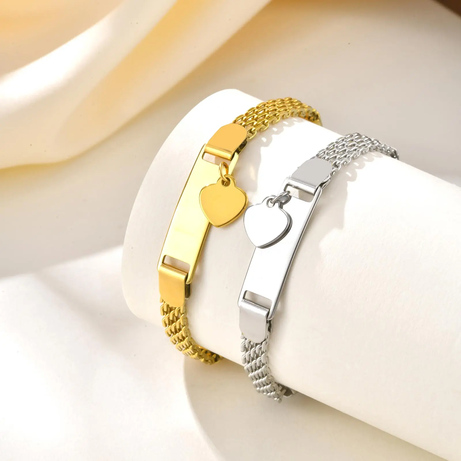 

Free Engraving Stainless Steel Name Date Custom Bracelets Gold Color Heart Charm Bracelet For Baby Child Girl Gift Jewelry