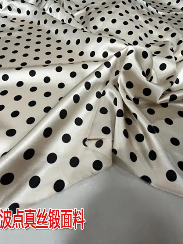 Abbigliamento per abiti a camicia morbida micro elastica in tessuto forgiato di seta a pois di alta qualità