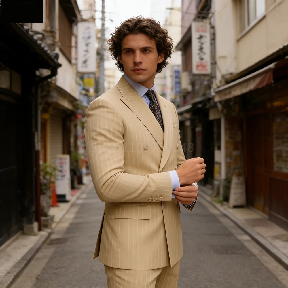 

2-Piece Grey Striped Men's Slim Fit Tuxedo with Peak Lapel Double Breasted Blazer for Wedding Groom Business Suit Smoking Suit