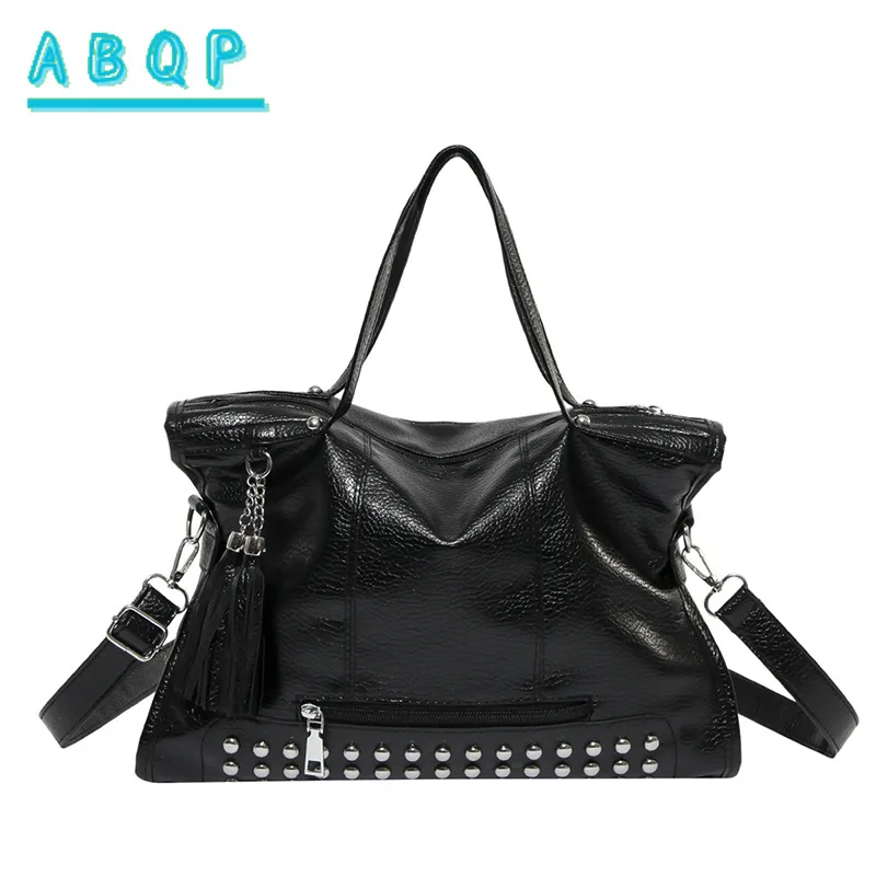 

Модная трендовая женская сумка-тоут, новинка 2025 года, большая вместительная дорожная сумка на плечо, персонализированная сумка-мессенджер с заклепками