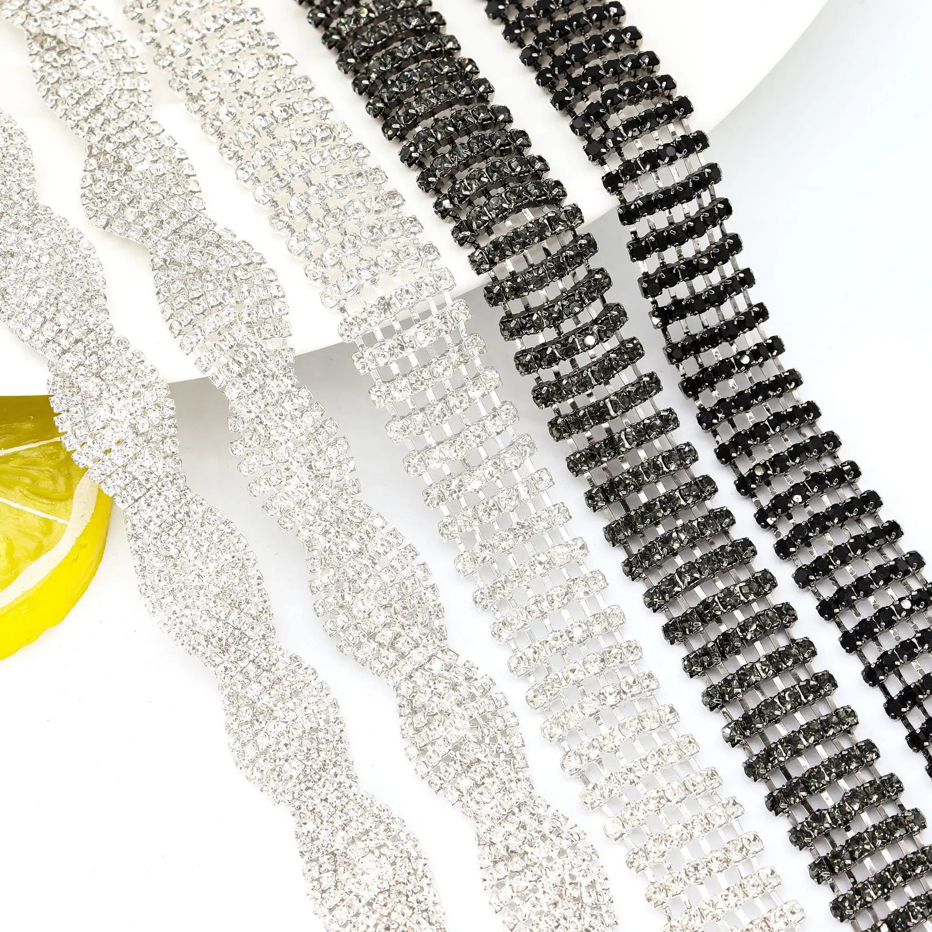 

6-Row Rhinestone Twisted Chain Close Claw Metal Sewing DIY Clothing Accessories Wedding Dress Decorations Craft Supplies