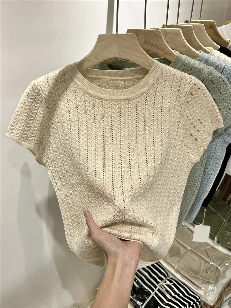 

Lightweight Short Sleeve round Neck Ice Silk Knitted Shirt Women's Style Retro Japanese Design Spring Autumn New Fashion Top