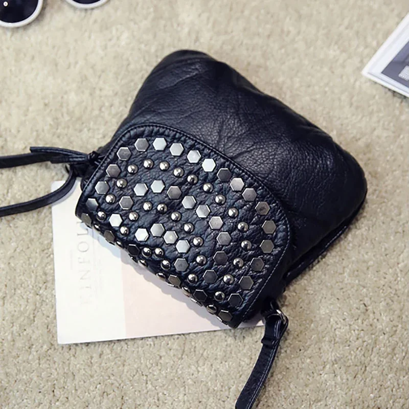 Soft Washing PU Leather Shoulder Bags for Women Black Color Rivet Handbag Crossbody Purse Female Flap Messenger Bags Pack