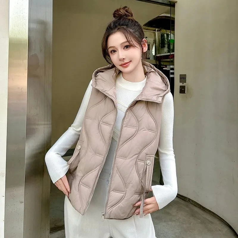 

Women's Western Style Vest Joker Coat New Fashion Female Korean Loose Jacket 2025 Autumn Winter Hooded Waistcoat Overwear