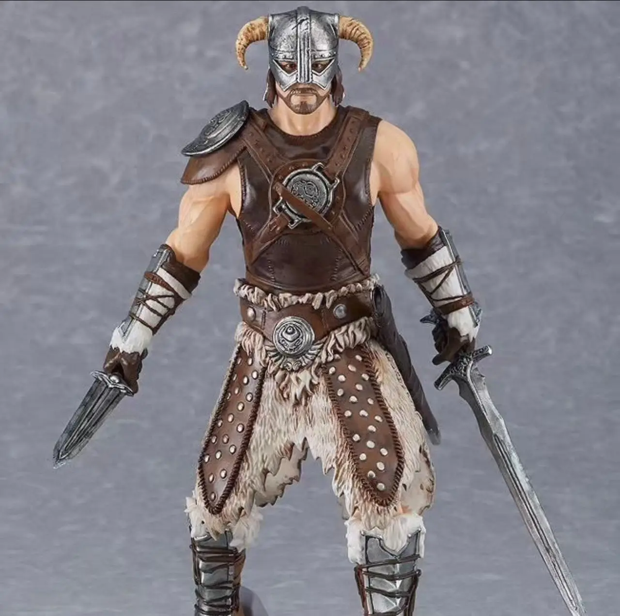 

В наличии Оригинальная фигурка GSC POP UP PARADE The Elder Scrolls V Skyrim Dragonborn, аниме-статуэтка, коллекционная модель, подарок, 180 мм