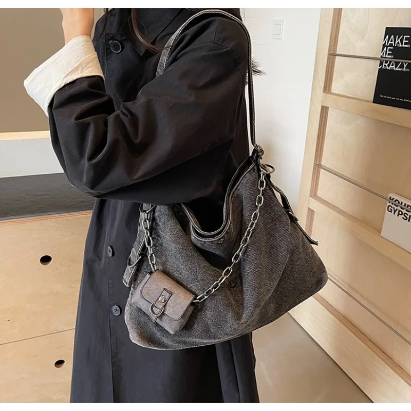 

New Women's Large Shoulder Bag,Fashionable Crossbody Tote Purse,Stylish Student Commuter Bag,Premium Quality Handheld Office Bag
