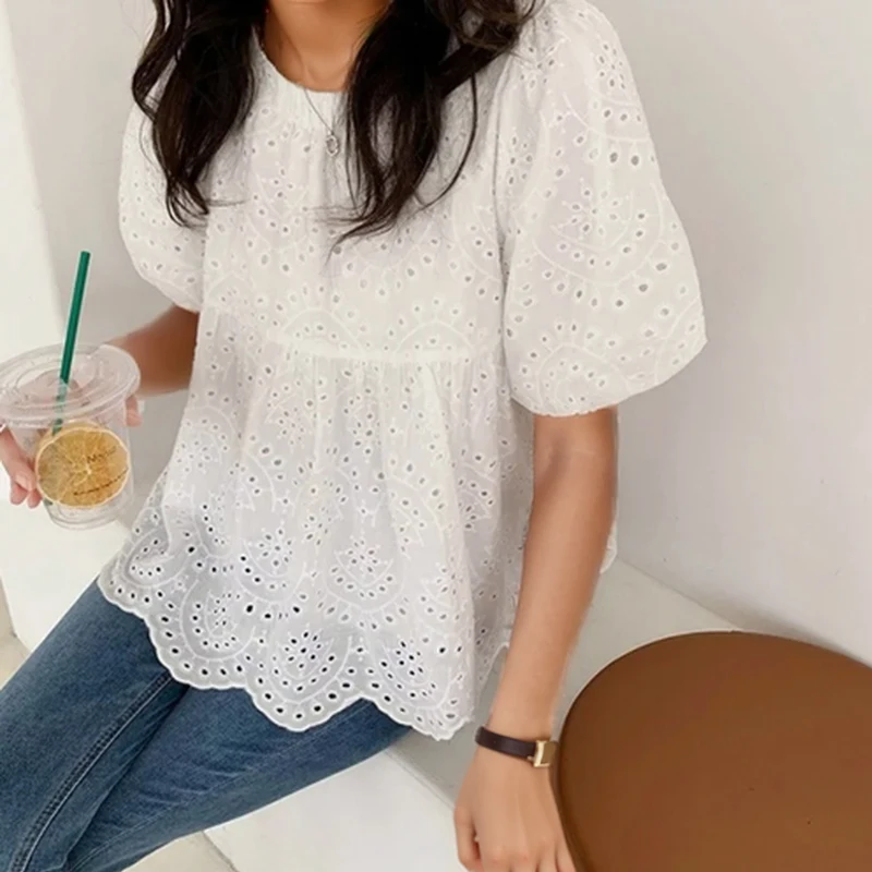 Summer Elegant Lace Women Blouse Fashion Short Sleeve Hollow Out White Embroidery Shirts Casual Loose Puff Sleeve Tops