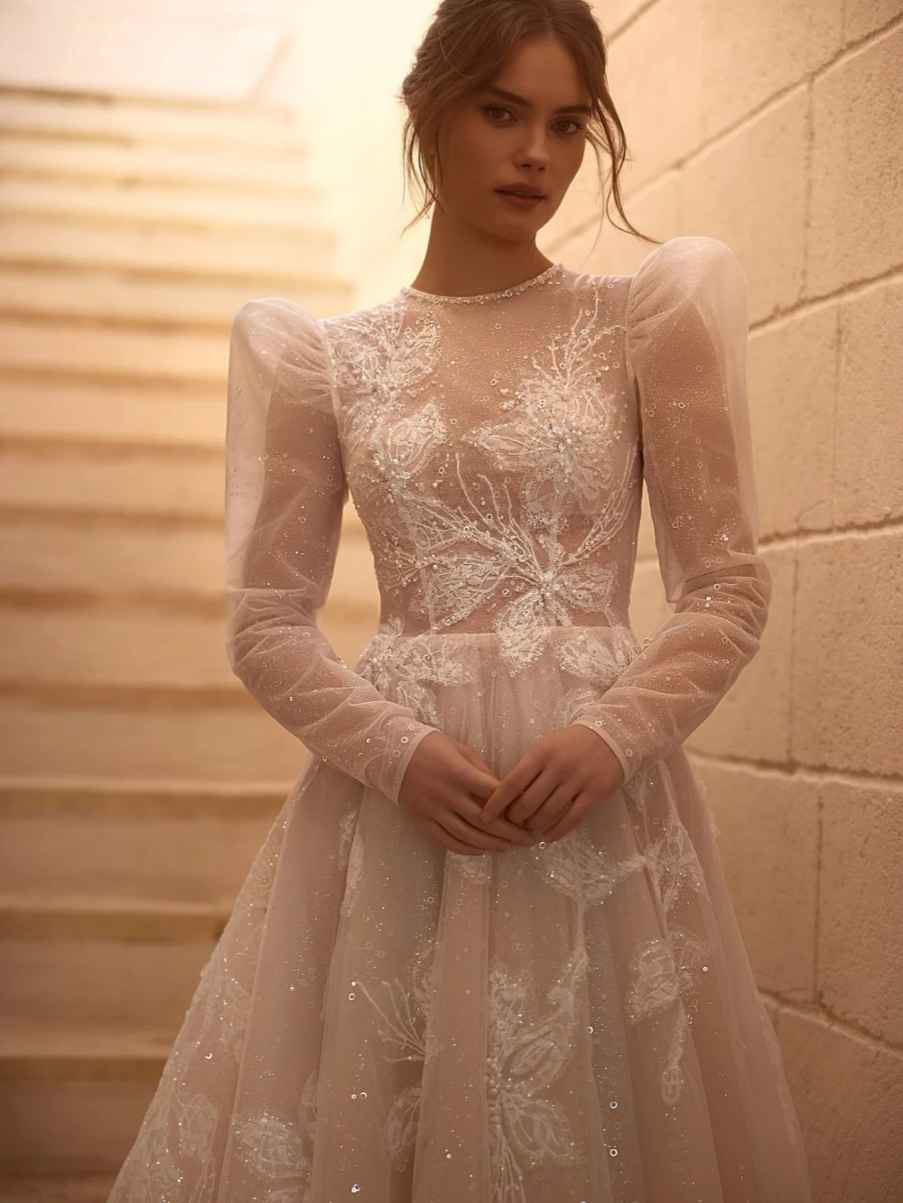 Romantic Puff Sleeve Wedding Dress Classic Lace Appliques Bride Robe Shiny Charming A-line Bridal Gown Customized Robe De Mariée
