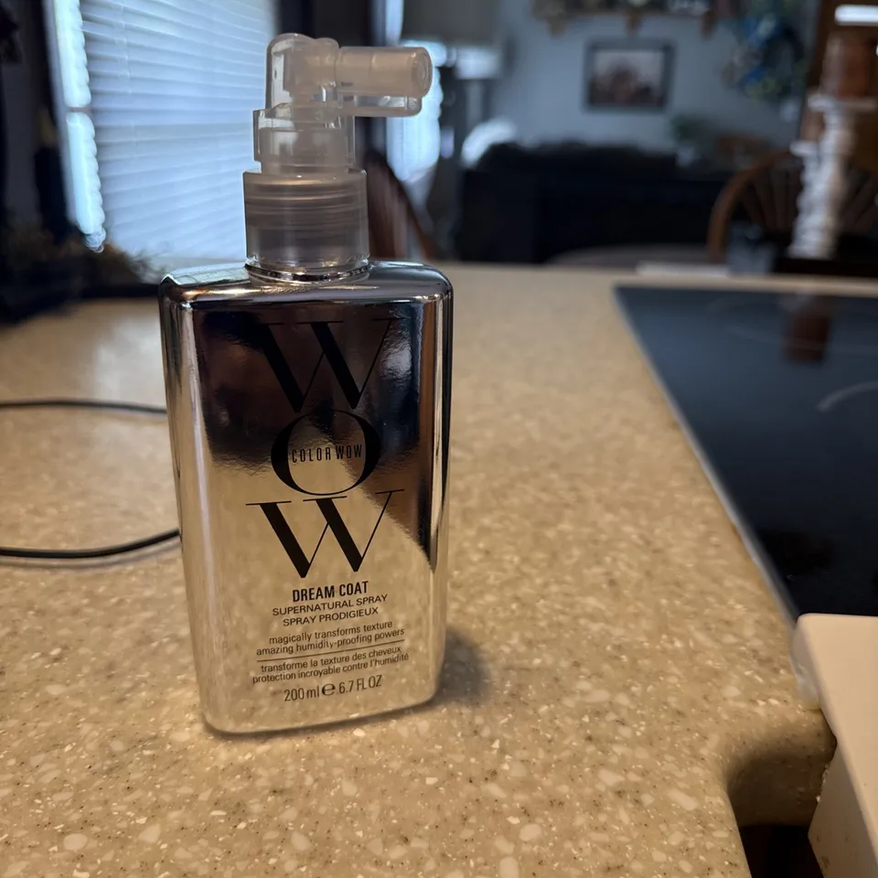 Color Wow Anti Frizz Supernatural Hair Spray