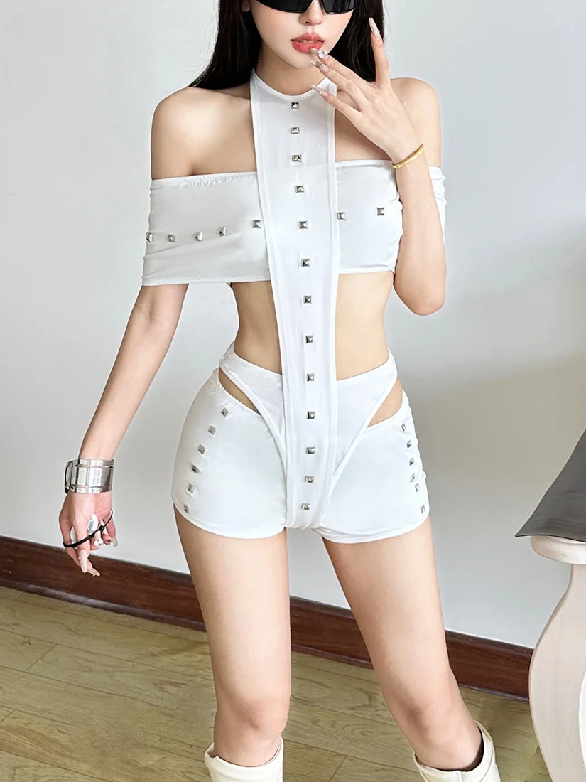 ชุดบิกินี่ผู้หญิงทรงสลิมฟิตแบบเซ็กซี่ สายไขว้ด้านหลัง เสื้อครอปและกางเกงเอวสูง ผ้าโพลีเอสเตอร์