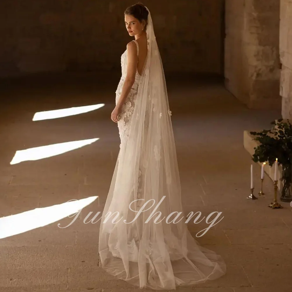 YunShang Sexy Mermaid V-neck Wedding Dress Lace Applique Long Train Bride Gown For WomenVestidos De Noiva