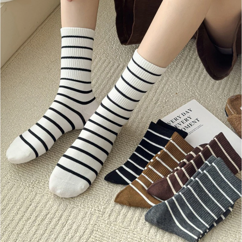 Trend In Women's autumn winter strip 7A antibacterial anti-mask Cotton Fashion heavy neck socks SO0152