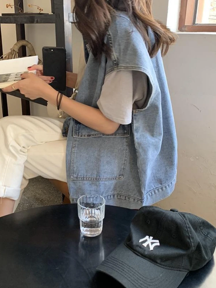 Koreanische Modeweste für Damen, Knopfverschluss, übergroße Oberteile, 2025, neu im Frühling und Sommer, ärmellose lässige Jeansjacke