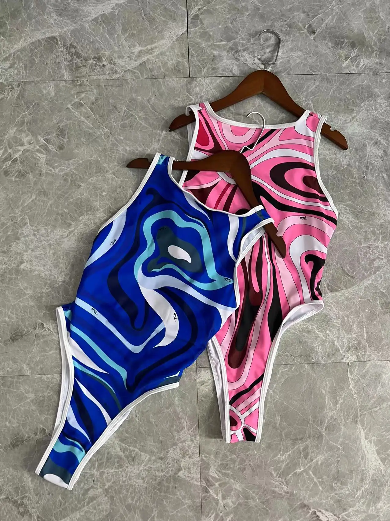 2025 Women Swimwear Striped Swimsuit