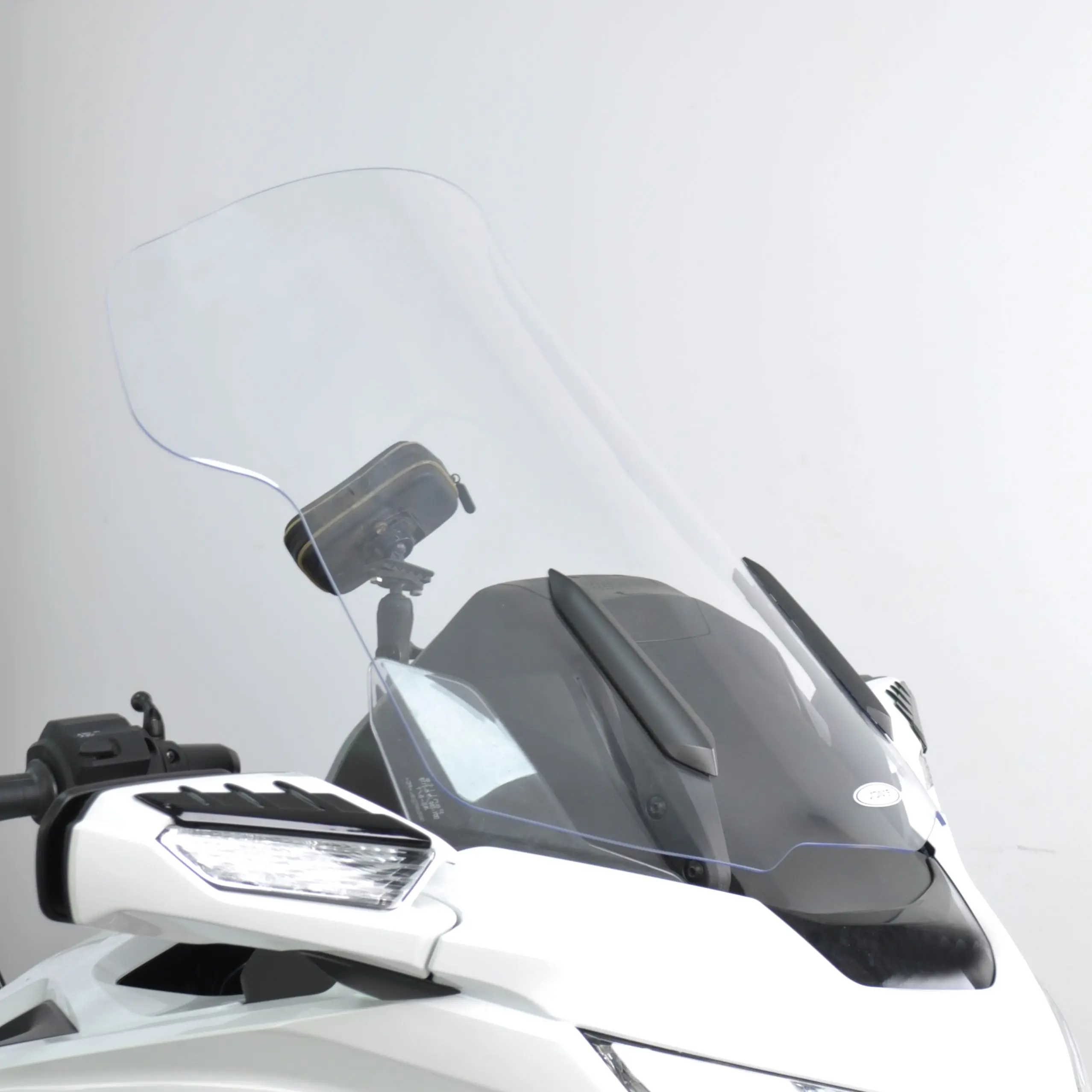 Windshield Windshields Baffle Cafe Racer For HONDA GOLD WING1800 GL1800B GL1800 F6B DCT TOUR AIRBAG 2018-2023 PC