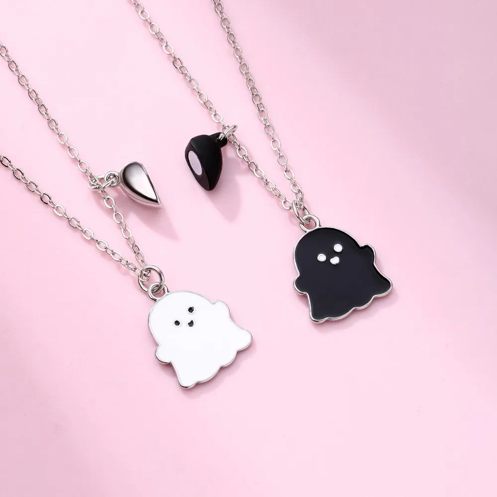 Lovecryst 2Pcs/set Cute Black and White Ghost Magnet Best Friend Necklace for Girls BFF Friendship Jewelry Gift