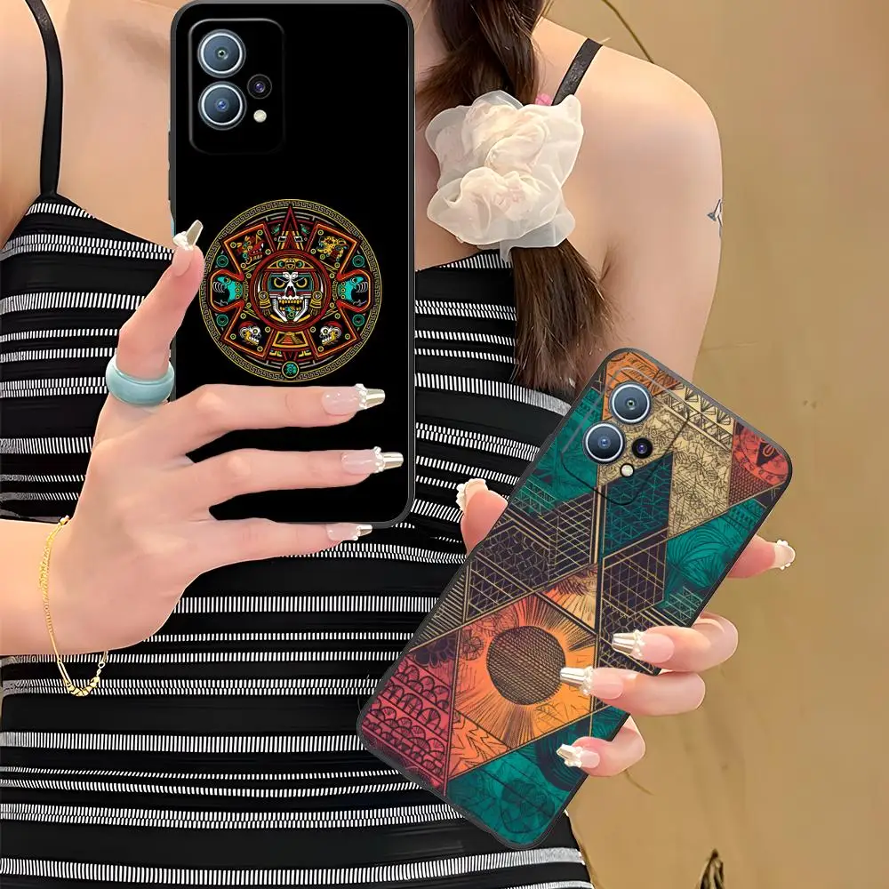 Aztec Texture Mobil…