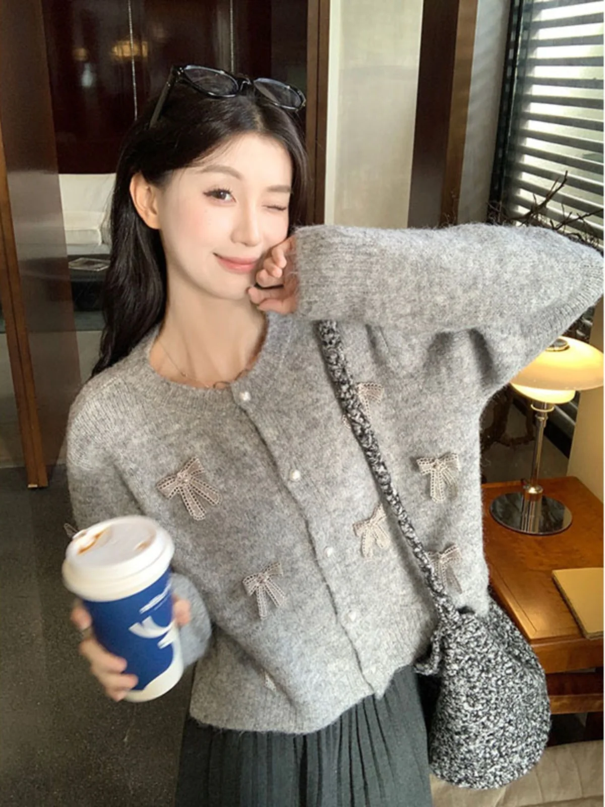 

Свитера Джемперы Кардиганы Женские укороченные Y2K Мохеровый воротник с бисером Мешковатые гранж Винтаж 90-х годов Альтернативная уличная одежда Distressed OL